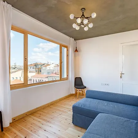 Comfortable Apartment In The Old City Of Istanbul *